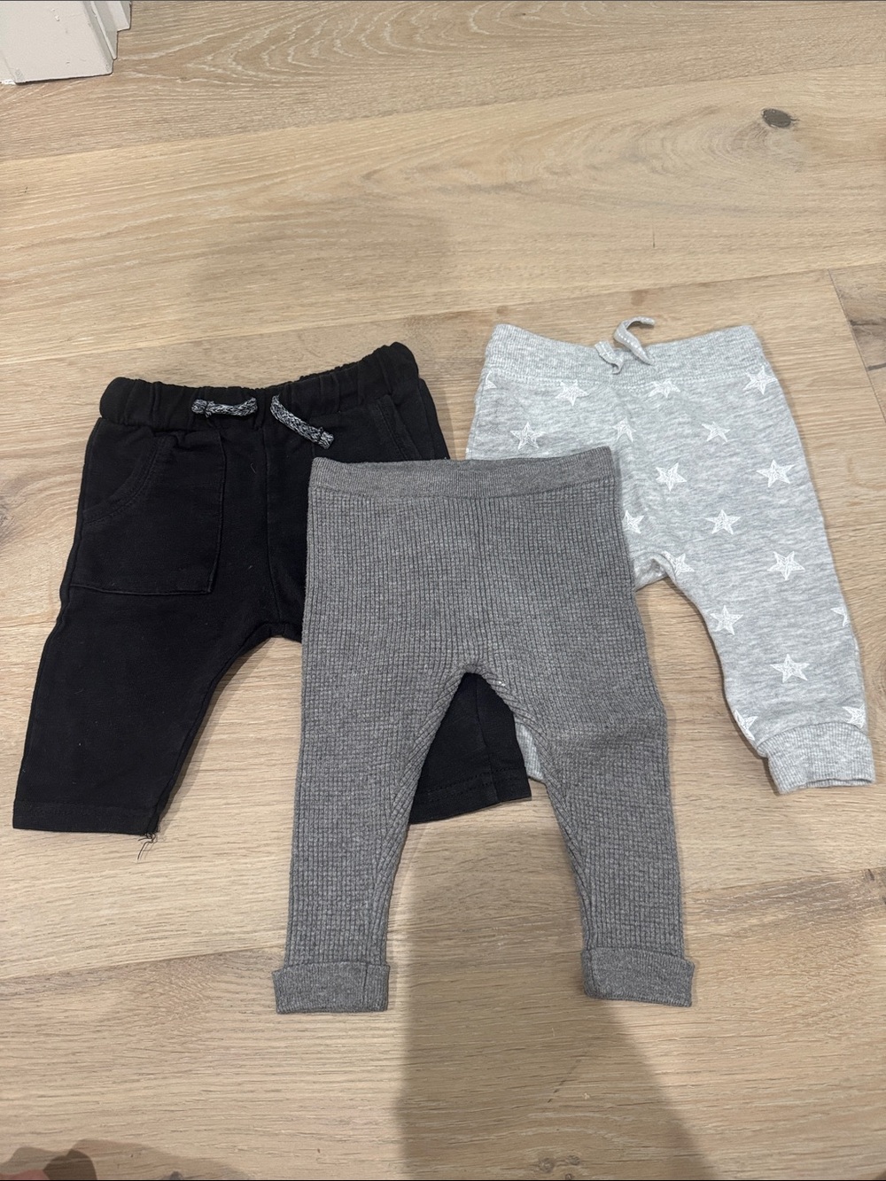 Zara Kids Joggers & Ribbed Leggings - Black, Gray, Light Gray Star